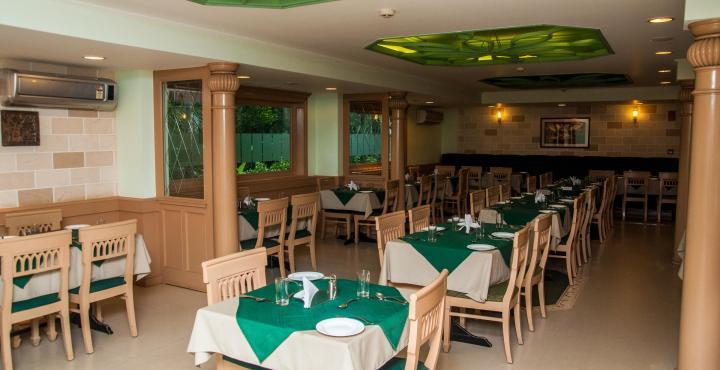 Hotel Arcadia Regency Alappuzha Екстериор снимка