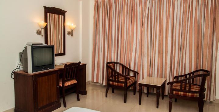Hotel Arcadia Regency Alappuzha Екстериор снимка
