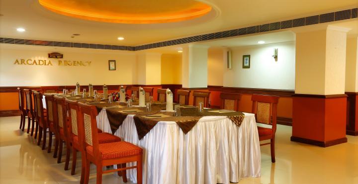 Hotel Arcadia Regency Alappuzha Екстериор снимка