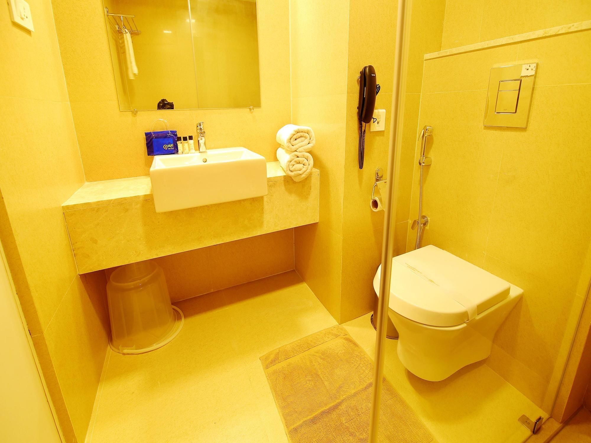 Hotel Arcadia Regency Alappuzha Екстериор снимка